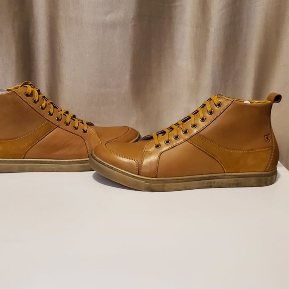 New Stacy Adams Men's Winchell Moc Toe Chukka Boot size 11.color Antique Gold - Picture 7 of 9